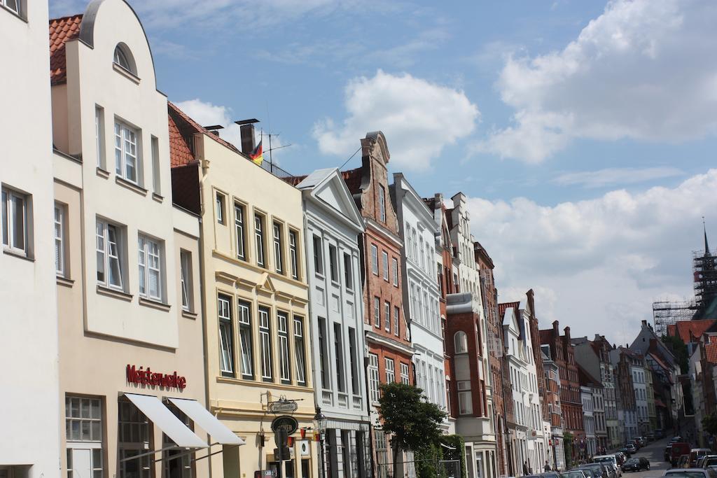 Likedeeler Am Stadthafen Lubeck Luaran gambar